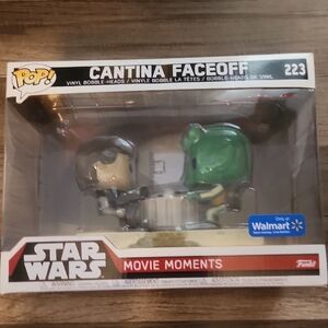 Funko Pop Star Wars Cantina Faceoff Green and Gray Figures
